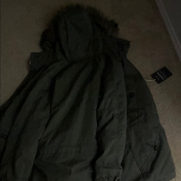 Abercrombie fox tail jacket - Picture 4 of 5